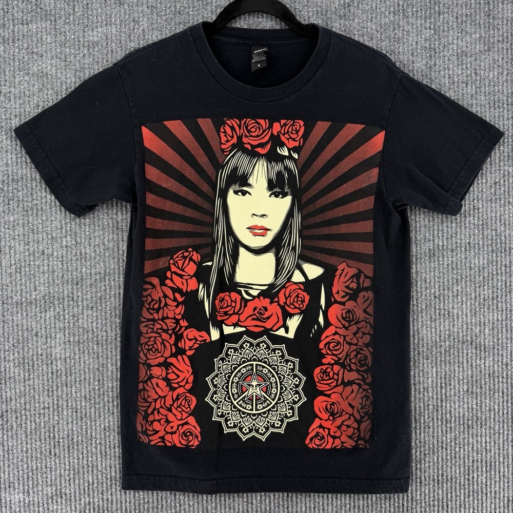 OBEY Rose Girl graphic tee mens Small Asian streetwear shirt alt skater